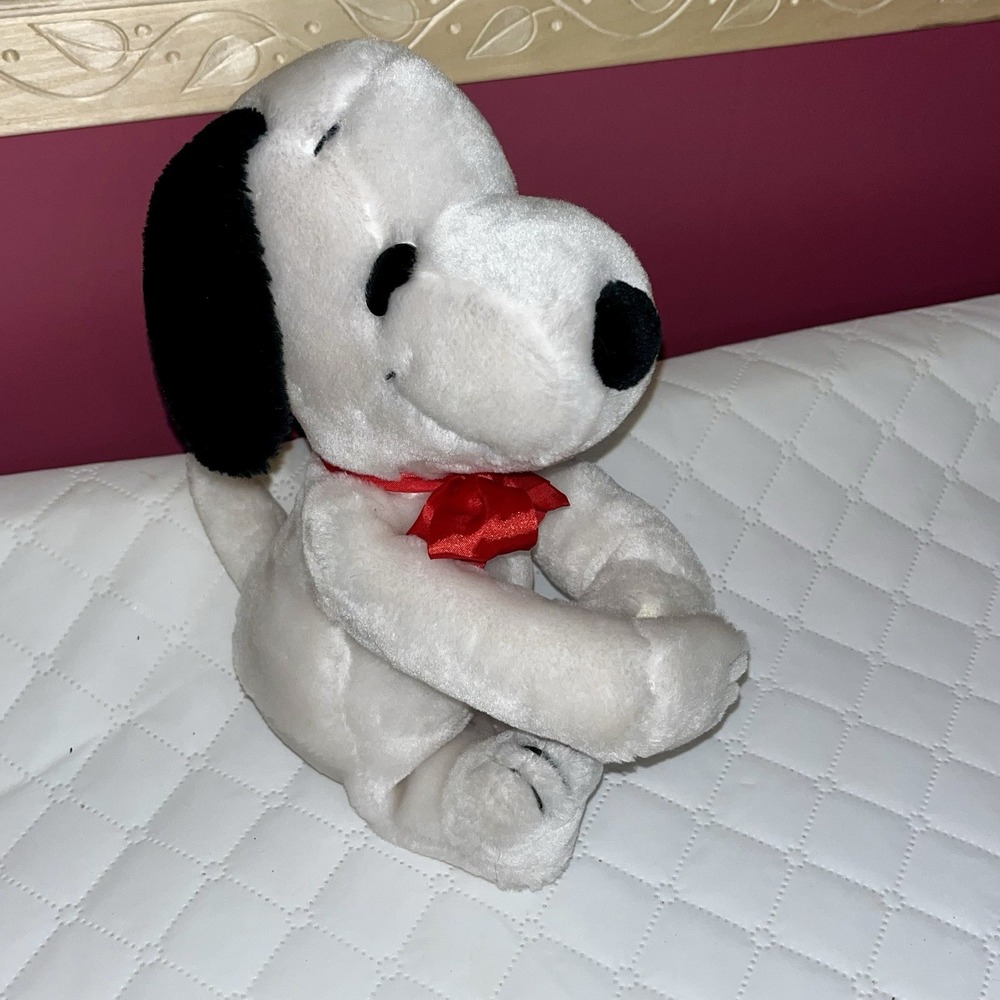 Vintage Applause Presents Snoopy‎ Everybody Needs A Buddy Plush Animal